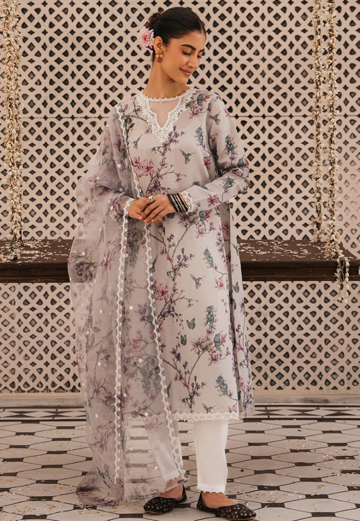 CS Lawn Luxury Article no 1692